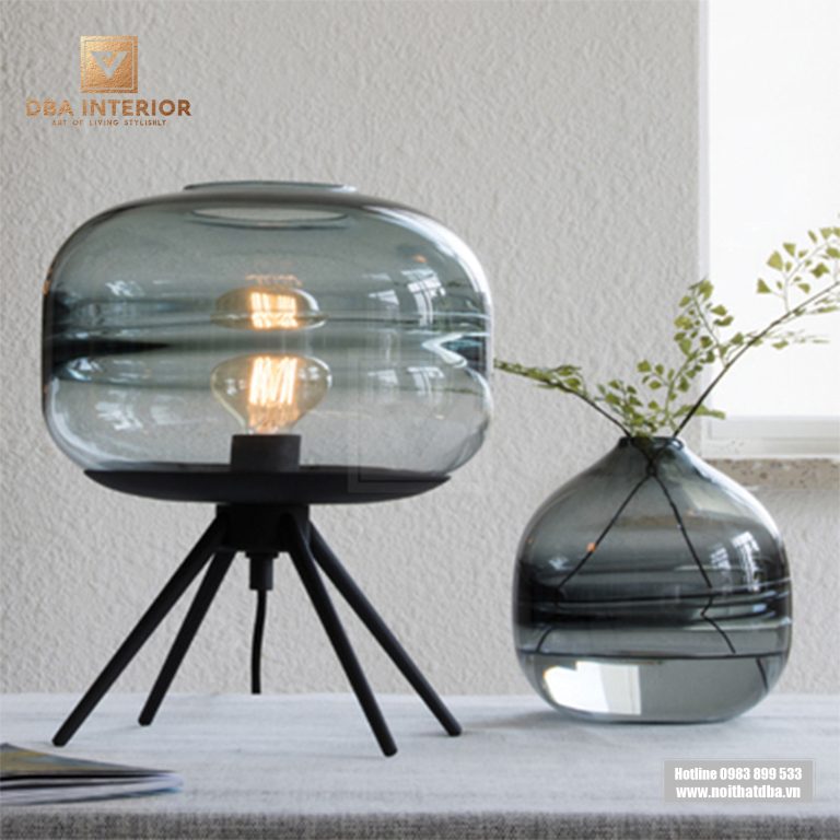 Đèn ngủ để bàn phong cách cổ điển độc đáo DB7