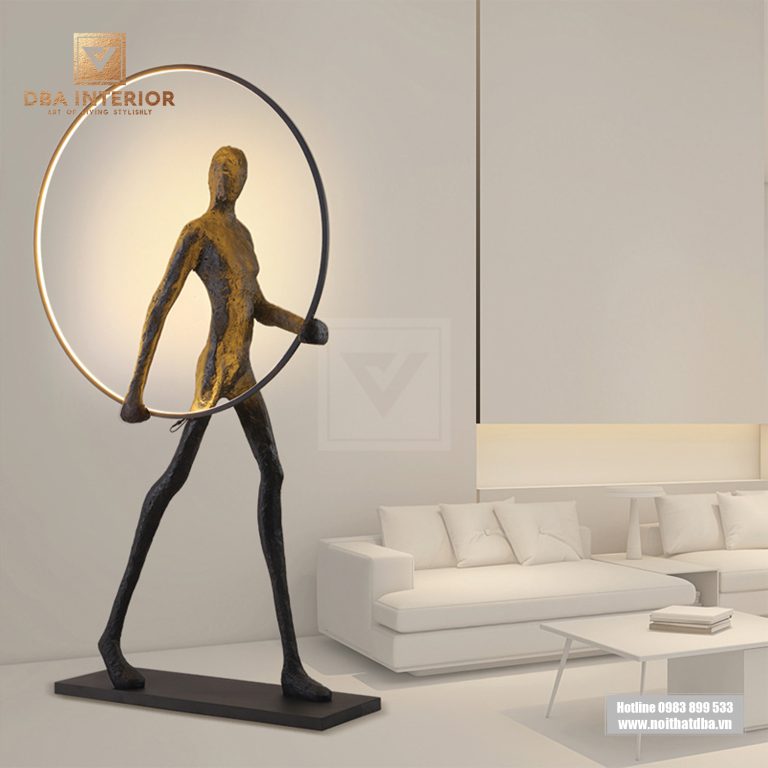 Đèn sàn đứng chất liệu cao cấp hình lực sĩ nâng vòng DD04